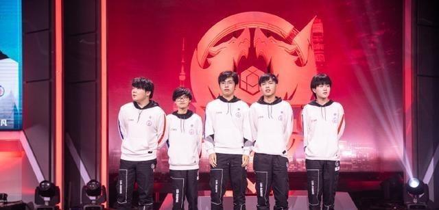 了他职业生 了他职业生