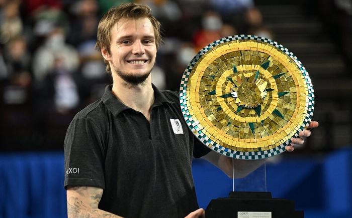 森川抓9鸟 森川抓9鸟